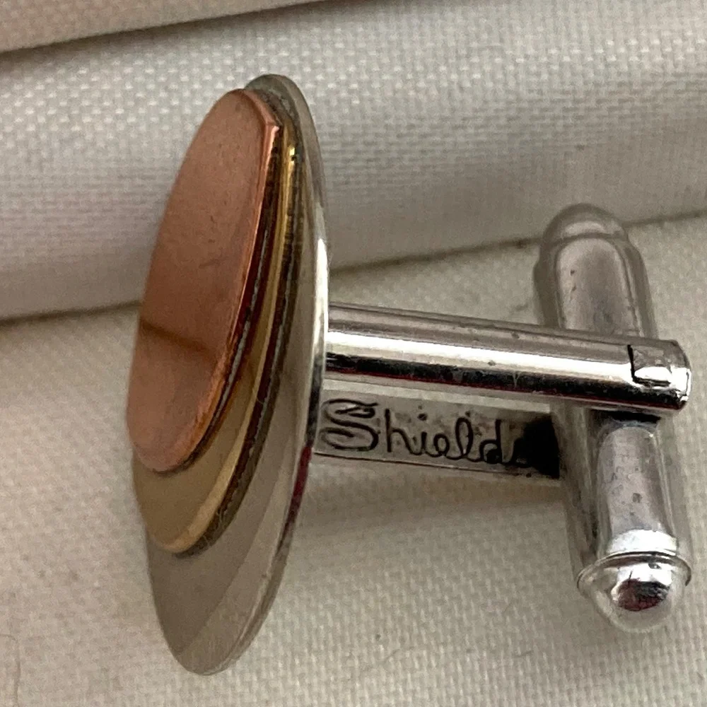 Shield 5th Avenue Tri Tone Metal Cufflinks 1960s Rare Unique & Signed
